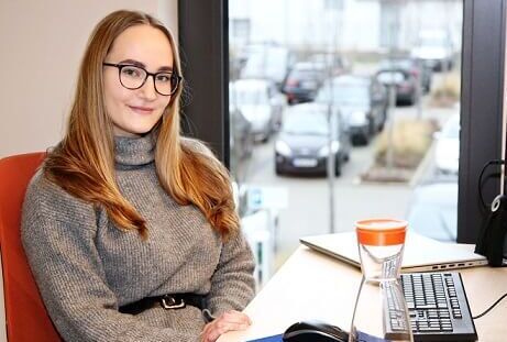 Duales Studium in Leverkusen - Duale Studentin Laura